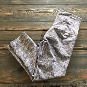 ✨️Lululemon | Light gray capri